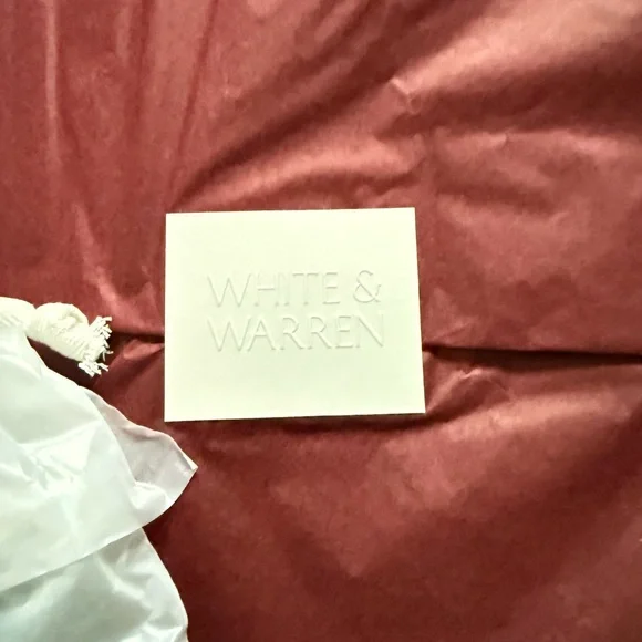 White + Warren cashmere Khaki travel wrap - Picture 5 of 8